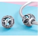  Silberner Buchstabe V mit Charm-Kristallen