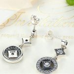 Silberohrringe im Vintage-Stil