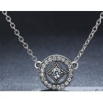 Silberne Halskette mit Vintage-Anhänger