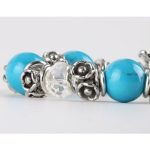  Armband im Vintage-Stil mit Blumen und türkisfarbenen Perlen