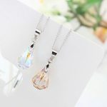 Schmuckset in Form eines Wassertropfens, verziert mit Swarovski-Kristallen, AB