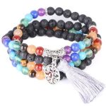  Mala mit Halbedelsteinen, Quastenverzierung, schwarzer Lavastein, hellviolett