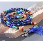  Mala mit Halbedelsteinen, Quastenverzierung, blau