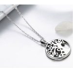 Silberne Halskette mit Lebensbaum-Anhänger, rot