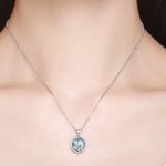 Silberne Halskette mit Lebensbaum-Anhänger, grün