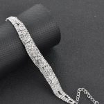  Versilbertes Kristallarmband, silberfarben