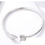 Silberarmband mit Pfeilmotiv
