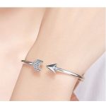 Silberarmband mit Pfeilmotiv