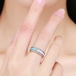 Silberring mit Strasssteinen, rosa-blau, Größe 7