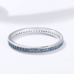 Silberring mit Kristallen, blau, Größe 6