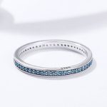 Silberring mit Kristallen, blau, Größe 7