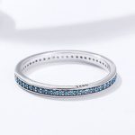 Silberring mit Kristallen, blau, Größe 8