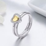 Silberring mit herzförmiger Verzierung, Größe 8