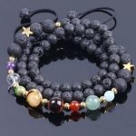  Armband aus schwarzem Lavastein mit farbigen Perlen