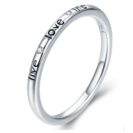 Silberring mit der Aufschrift Love, Größe 7