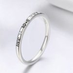 Silberring mit der Aufschrift Love, Größe 6