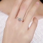 Silberring mit Sternverzierung, Größe 8