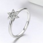 Silberring mit Sternverzierung, Größe 6