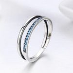 Silberring mit Kristallen, blau, Größe 7