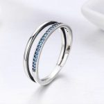 Silberring mit Kristallen, blau, Größe 8