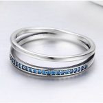 Silberring mit Kristallen, blau, Größe 8