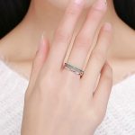 Silberring mit Kristallen, grün, Größe 6