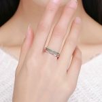 Silberring mit Kristallen, grün, Größe 7