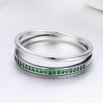 Silberring mit Kristallen, grün, Größe 8