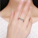 Silberring mit Kristallen, grün, Größe 8