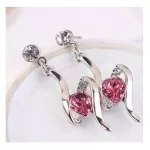 Spiralförmige Herzohrringe, verziert mit Swarovski-Kristallen, Amethyst