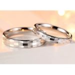 Ezüst női karikagyűrű, csiszolt, 6-os méret