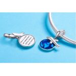  Silbernes Flugzeug mit Globusanhänger