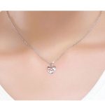 Silberne Halskette mit Katzenherzanhänger