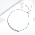 Silberarmband mit Kristalltropfen