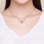 Ezüst charm, virág