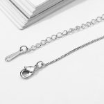 Halskette mit silbernem Kreuzanhänger, tschechischer Kristall, weiß