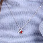 Halskette mit Herzanhänger verziert mit Swarovski-Kristallen, rot