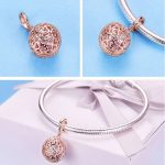  Silberanhänger, durchbrochenes Blumenmuster, Roségold