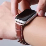 Apple Watch Armband mit Metallschnalle, Leder, 42-44 mm, braun