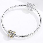 Silberanhänger, durchbohrtes Herz