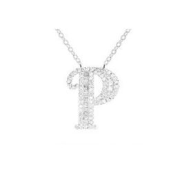 Silberne Halskette mit Buchstabenanhänger, P