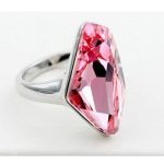  Rautenförmiger Ring, Hellrosa, verziert mit Swarovski-Kristall, 6,5