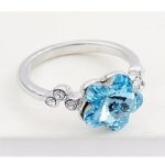  Blumenförmiger Ring, Aquamarin, verziert mit Swarovski-Kristall, 7,25