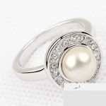  Perlenring, verziert mit Swarovski-Kristall, 7,25