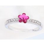  Blumenförmiger Ring, Fuchsia, verziert mit Swarovski-Kristallen, 6,5