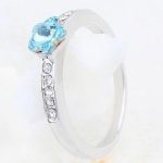  Blumenförmiger Ring, Aquamarin, verziert mit Swarovski-Kristallen, 6,5