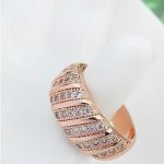  Modischer Ring, funkelndes Gold, 6,5