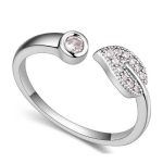  Blattförmiger Zirkonia-Ring, 8,5