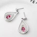 Tropfenförmige Ohrringe mit Swarovski-Kristall, rosa