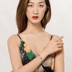 Silberarmband mit blauen Herzen